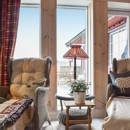 Three-bedroom Holiday In Nissedal *